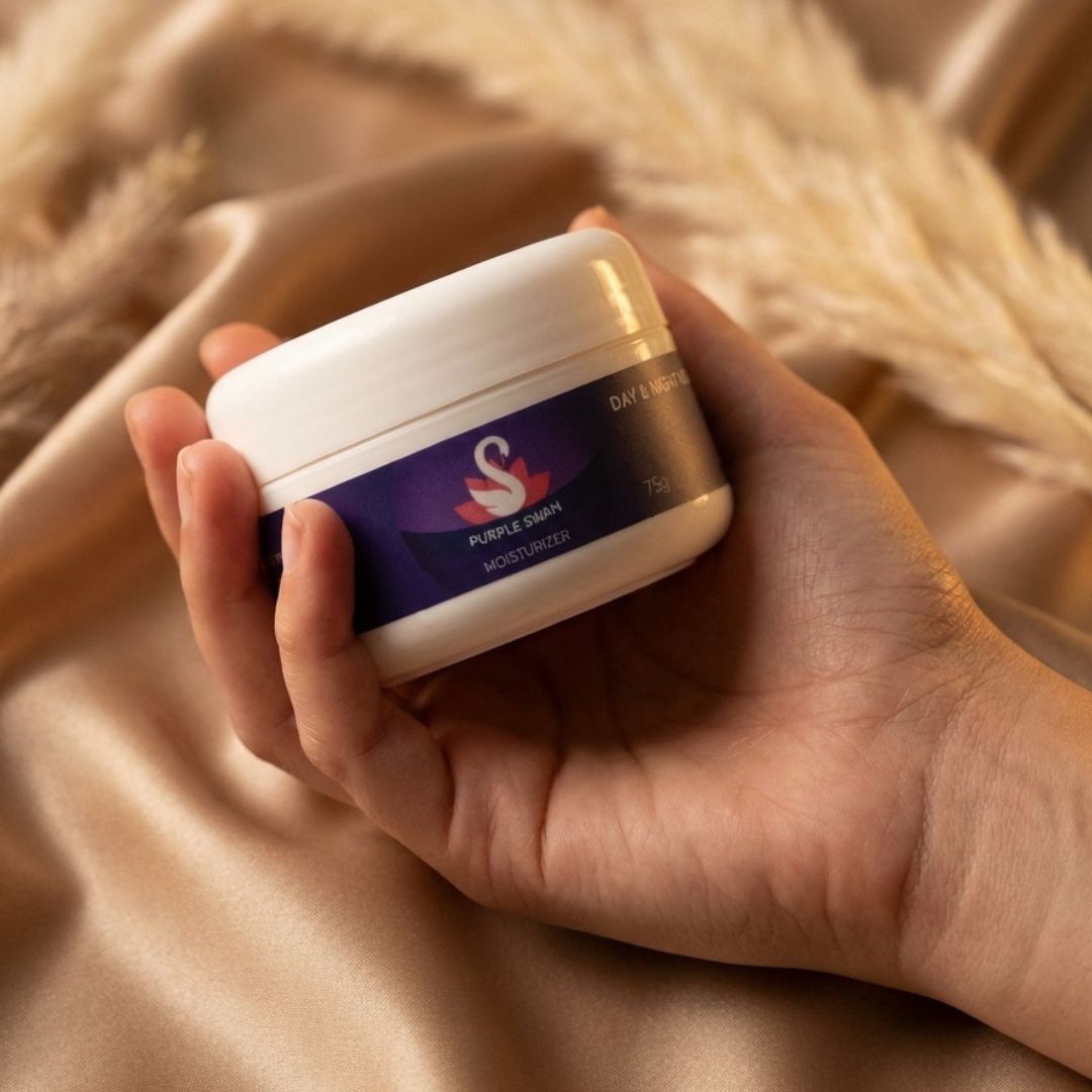 Day and night moisturizer skincare cream